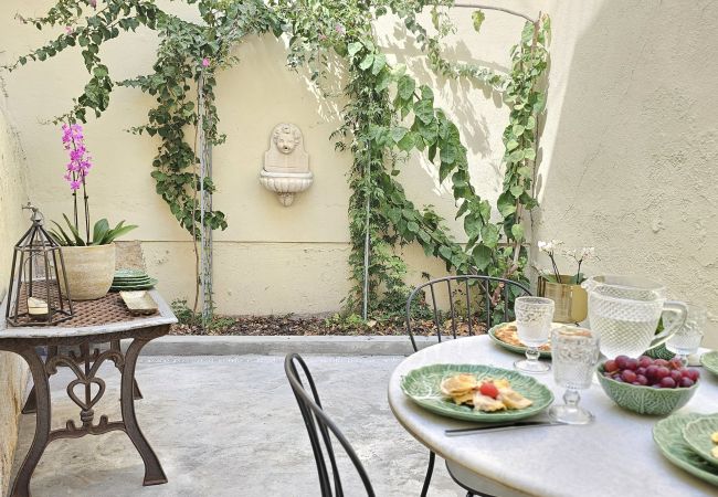 Apartment in Lisbon - FLH Portuguese Soul Flat with Terrace Apartment in Lisbon - FLH Portuguese Soul Flat with Terrace