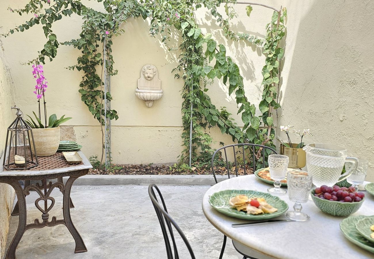 Apartment in Lisbon - FLH Portuguese Soul Flat with Terrace Apartment in Lisbon - FLH Portuguese Soul Flat with Terrace