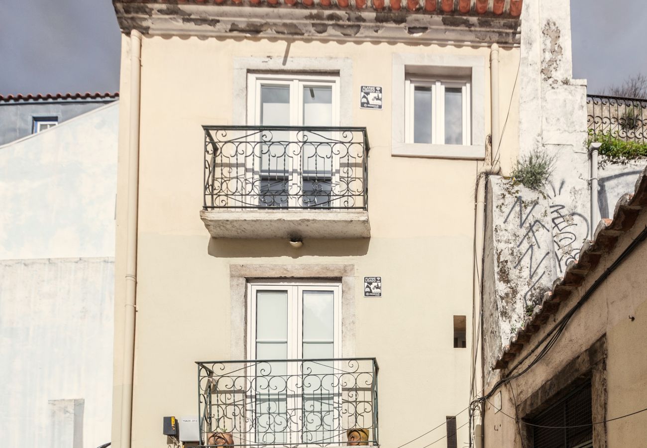 Apartment in Lisbon - FLH Portuguese Soul Flat with Terrace Apartment in Lisbon - FLH Portuguese Soul Flat with Terrace