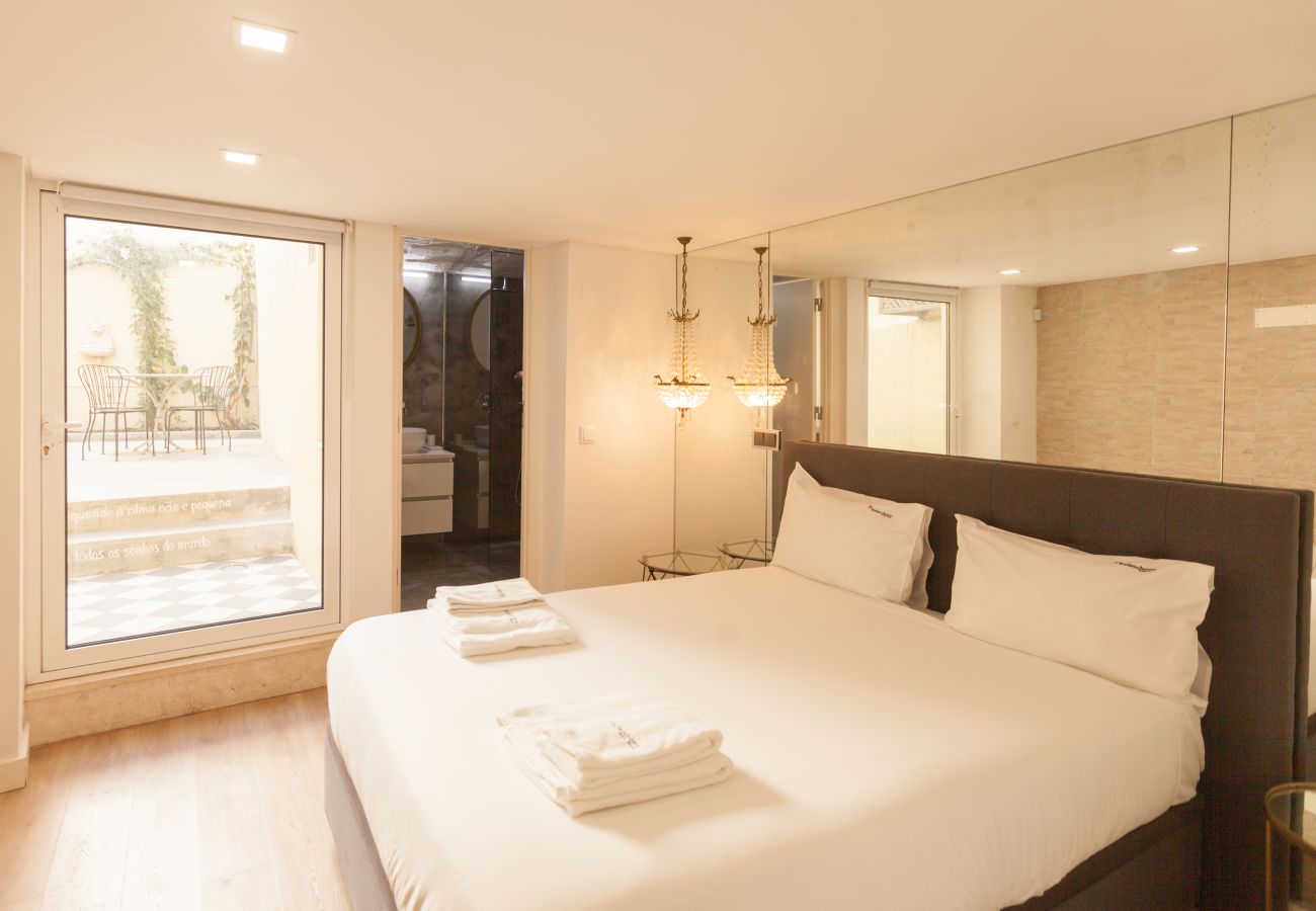 Apartment in Lisbon - FLH Portuguese Soul Flat with Terrace Apartment in Lisbon - FLH Portuguese Soul Flat with Terrace