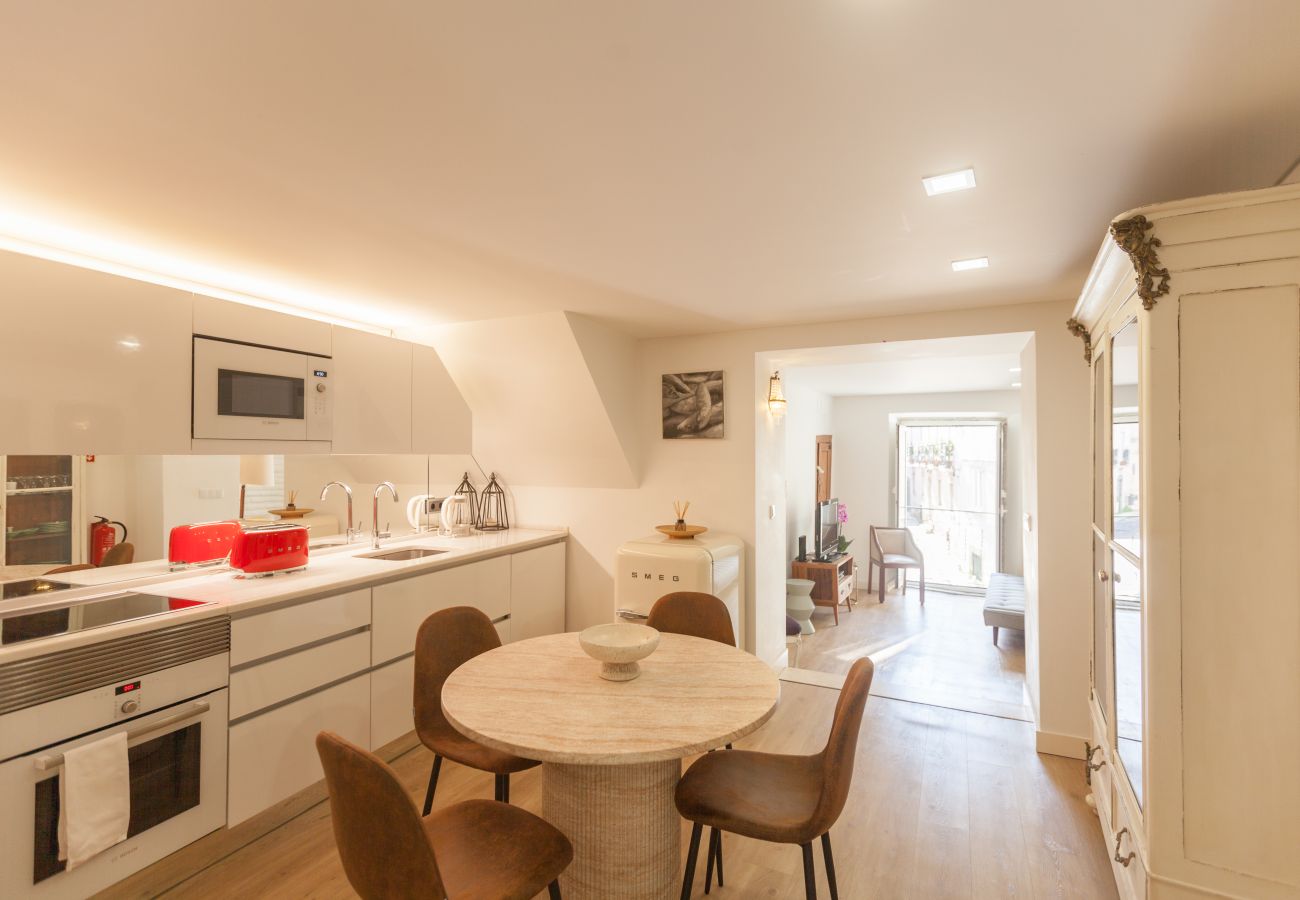 Apartment in Lisbon - FLH Portuguese Soul Flat with Terrace Apartment in Lisbon - FLH Portuguese Soul Flat with Terrace