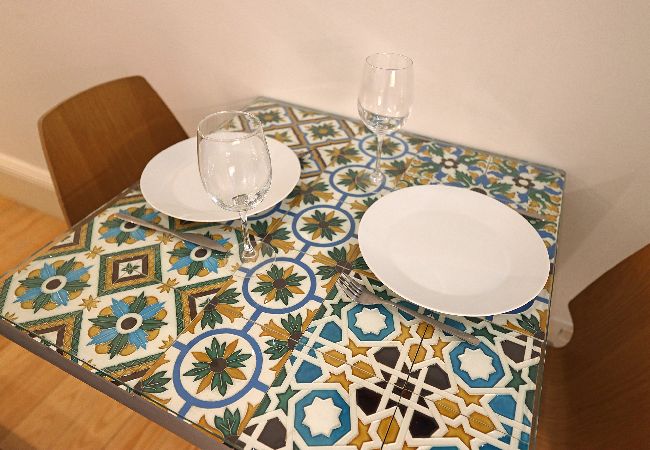 Studio in Porto - FLH Porto Traditional Studio with Terrace Studio in Porto - FLH Porto Traditional Studio with Terrace