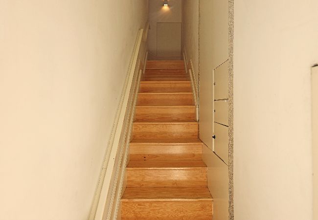 Studio in Porto - FLH Porto Traditional Studio with Terrace Studio in Porto - FLH Porto Traditional Studio with Terrace