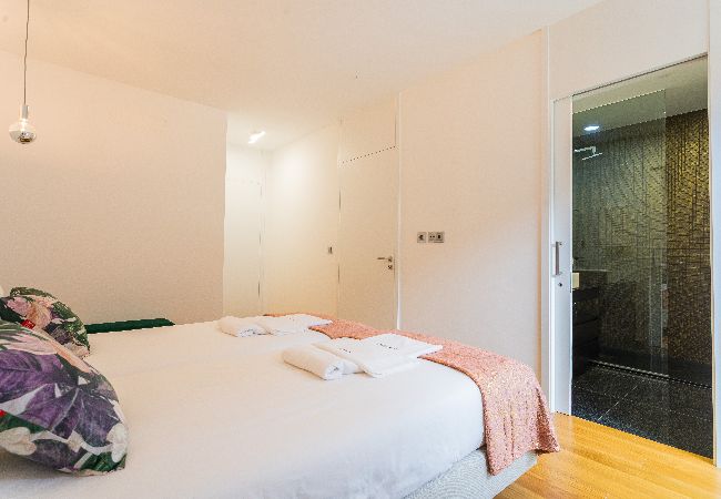 Apartment in Funchal - FLH Funchal Balcony Flat with Pool Apartment in Funchal - FLH Funchal Balcony Flat with Pool