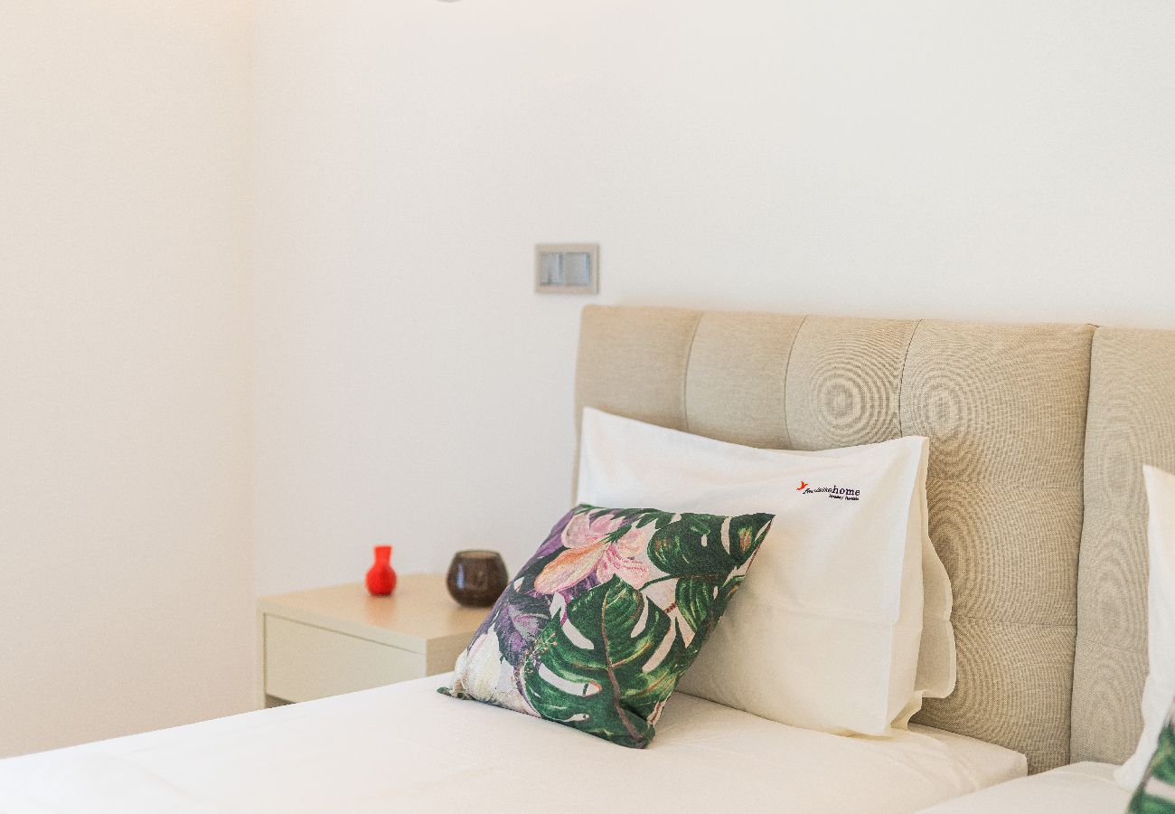 Apartment in Funchal - FLH Funchal Balcony Flat with Pool Apartment in Funchal - FLH Funchal Balcony Flat with Pool