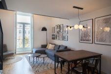 Apartment in Lisbon - Intendente Modern Mezzanine with Balcony