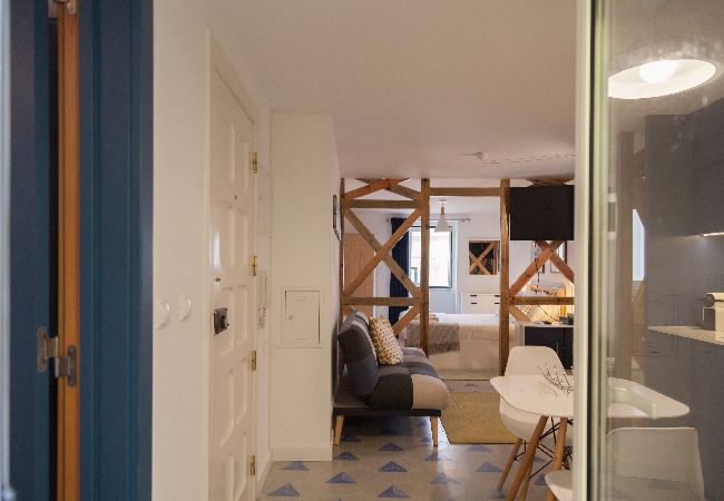 Studio in Lisbon - FLH Santa Catarina Typical Studio Studio in Lisbon - FLH Santa Catarina Typical Studio