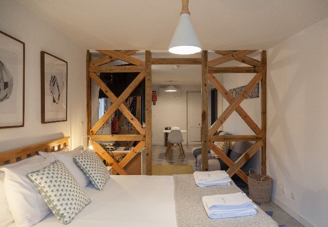 Studio in Lisbon - FLH Santa Catarina Typical Studio Studio in Lisbon - FLH Santa Catarina Typical Studio