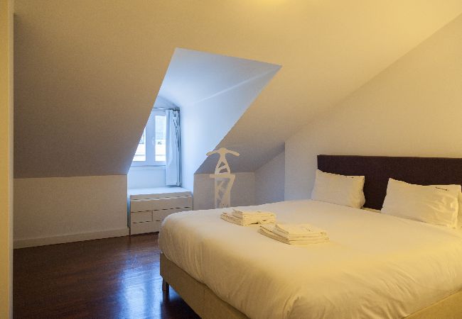 Apartment in Lisbon - FLH Chiado Artsy Duplex Apartment in Lisbon - FLH Chiado Artsy Duplex