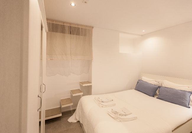 Apartment in Lisbon - FLH Estrela Comfy Apartment Apartment in Lisbon - FLH Estrela Comfy Apartment