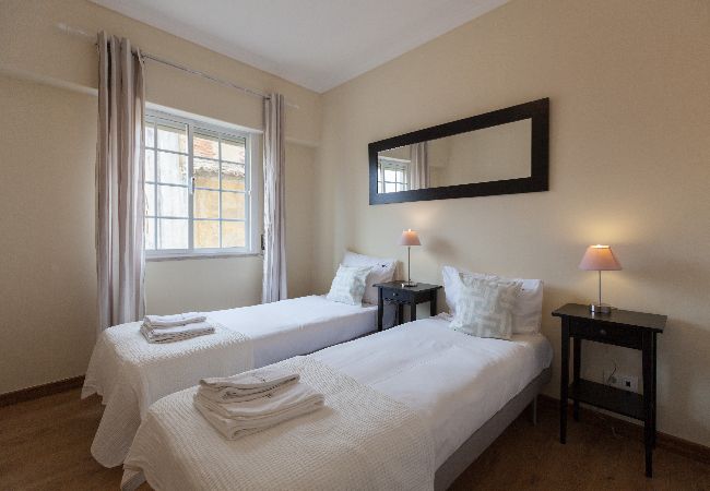 Apartment in Lisbon - FLH Lapa Apartment Terrace with View Apartment in Lisbon - FLH Lapa Apartment Terrace with View