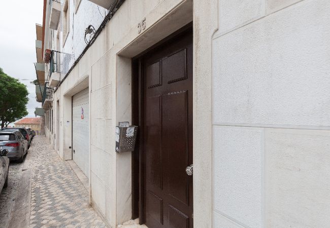 Apartment in Lisbon - FLH Lapa Apartment Terrace with View Apartment in Lisbon - FLH Lapa Apartment Terrace with View