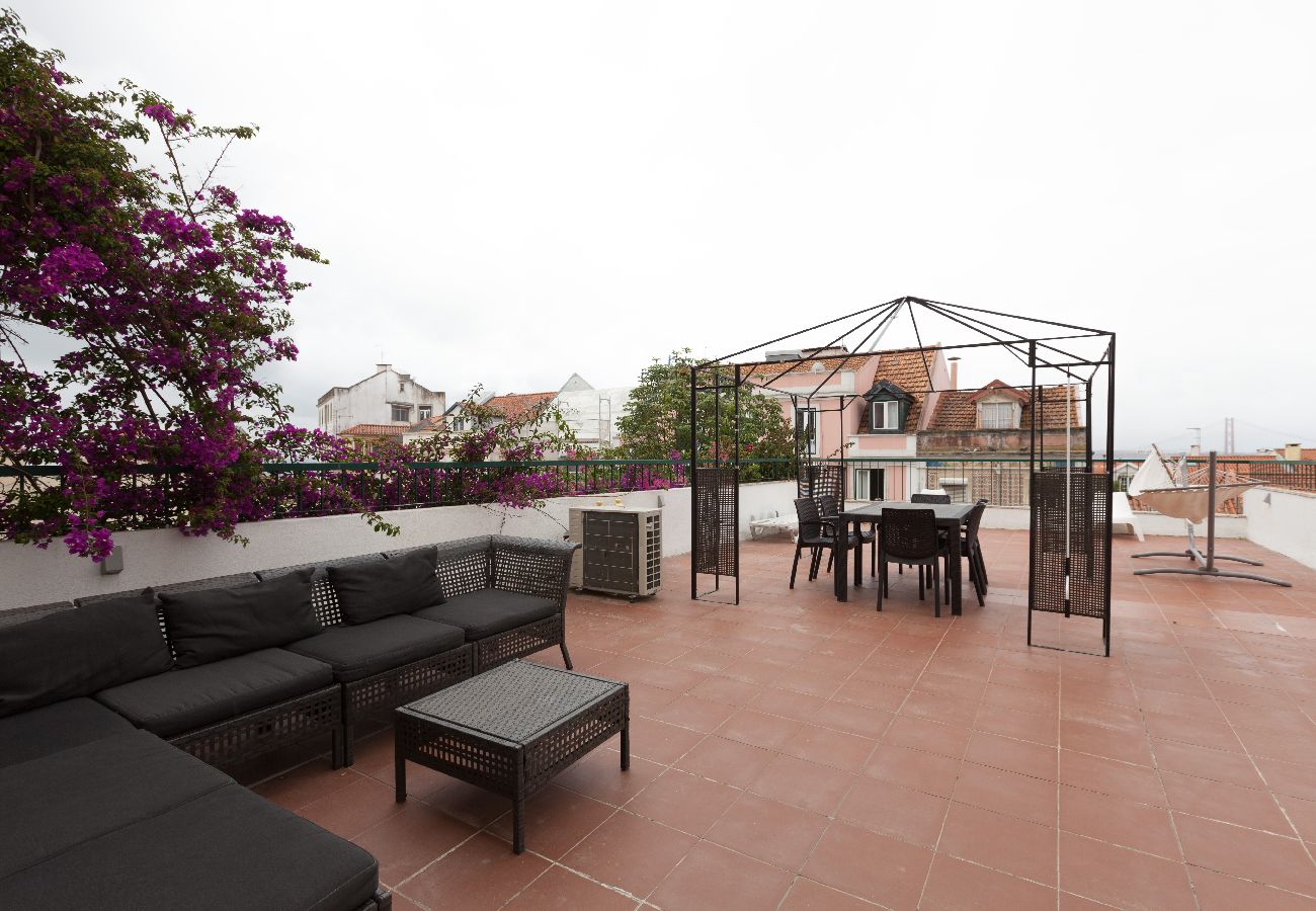 Apartment in Lisbon - FLH Lapa Apartment Terrace with View Apartment in Lisbon - FLH Lapa Apartment Terrace with View