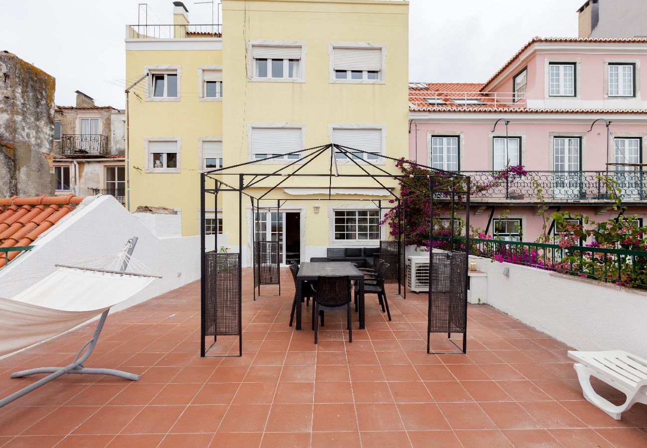 Apartment in Lisbon - FLH Lapa Apartment Terrace with View Apartment in Lisbon - FLH Lapa Apartment Terrace with View