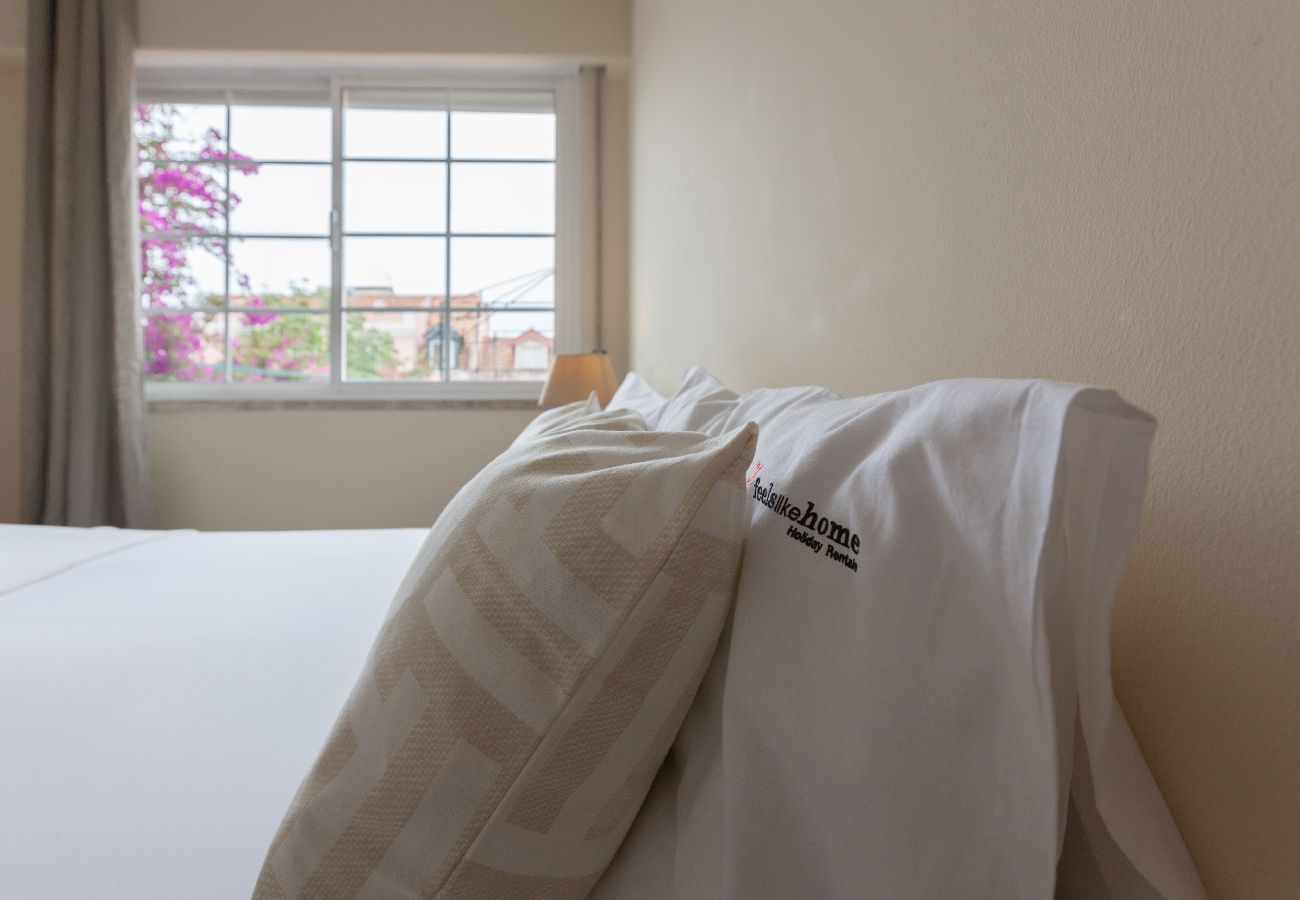 Apartment in Lisbon - FLH Lapa Apartment Terrace with View Apartment in Lisbon - FLH Lapa Apartment Terrace with View