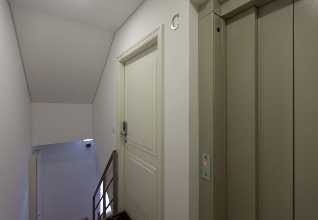 Apartment in Lisbon - FLH Portas do Sol Duplex with Terrace Apartment in Lisbon - FLH Portas do Sol Duplex with Terrace