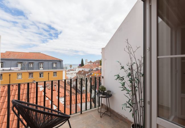 Apartment in Lisbon - FLH Portas do Sol Duplex with Terrace Apartment in Lisbon - FLH Portas do Sol Duplex with Terrace