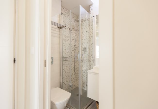 Apartment in Lisbon - FLH Marquês Pombal Flat with Balcony Apartment in Lisbon - FLH Marquês Pombal Flat with Balcony
