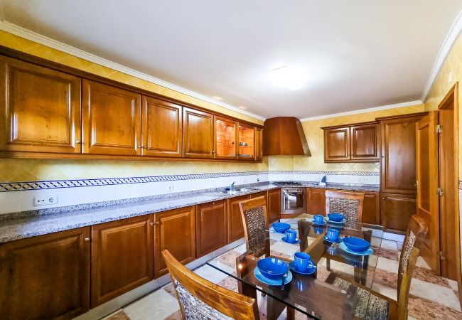 House in Vale do Lobo - FLH Quinta das Salinas Triplex with Balcony House in Vale do Lobo - FLH Quinta das Salinas Triplex with Balcony