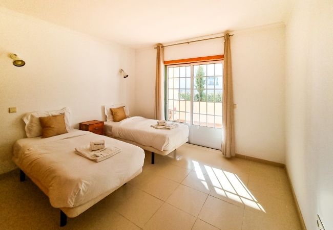 House in Vale do Lobo - FLH Quinta das Salinas Triplex with Balcony House in Vale do Lobo - FLH Quinta das Salinas Triplex with Balcony