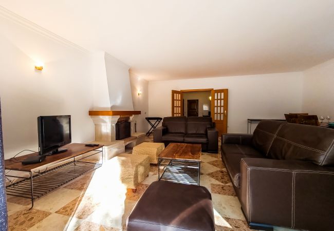 House in Vale do Lobo - FLH Quinta das Salinas Triplex with Balcony House in Vale do Lobo - FLH Quinta das Salinas Triplex with Balcony