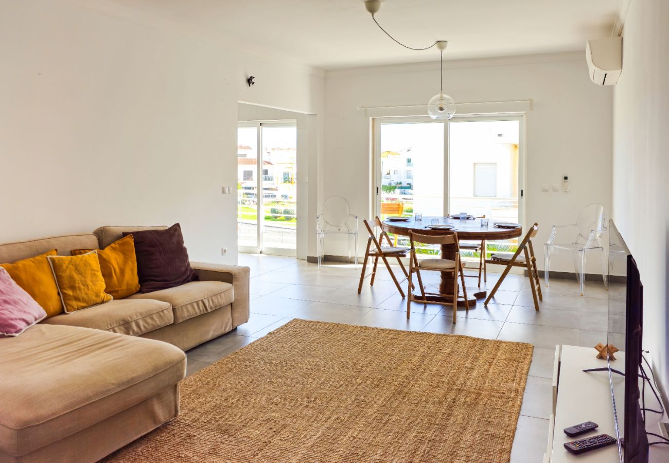 Apartment in Tavira - FLH Santa Luzia Apartment with Pool