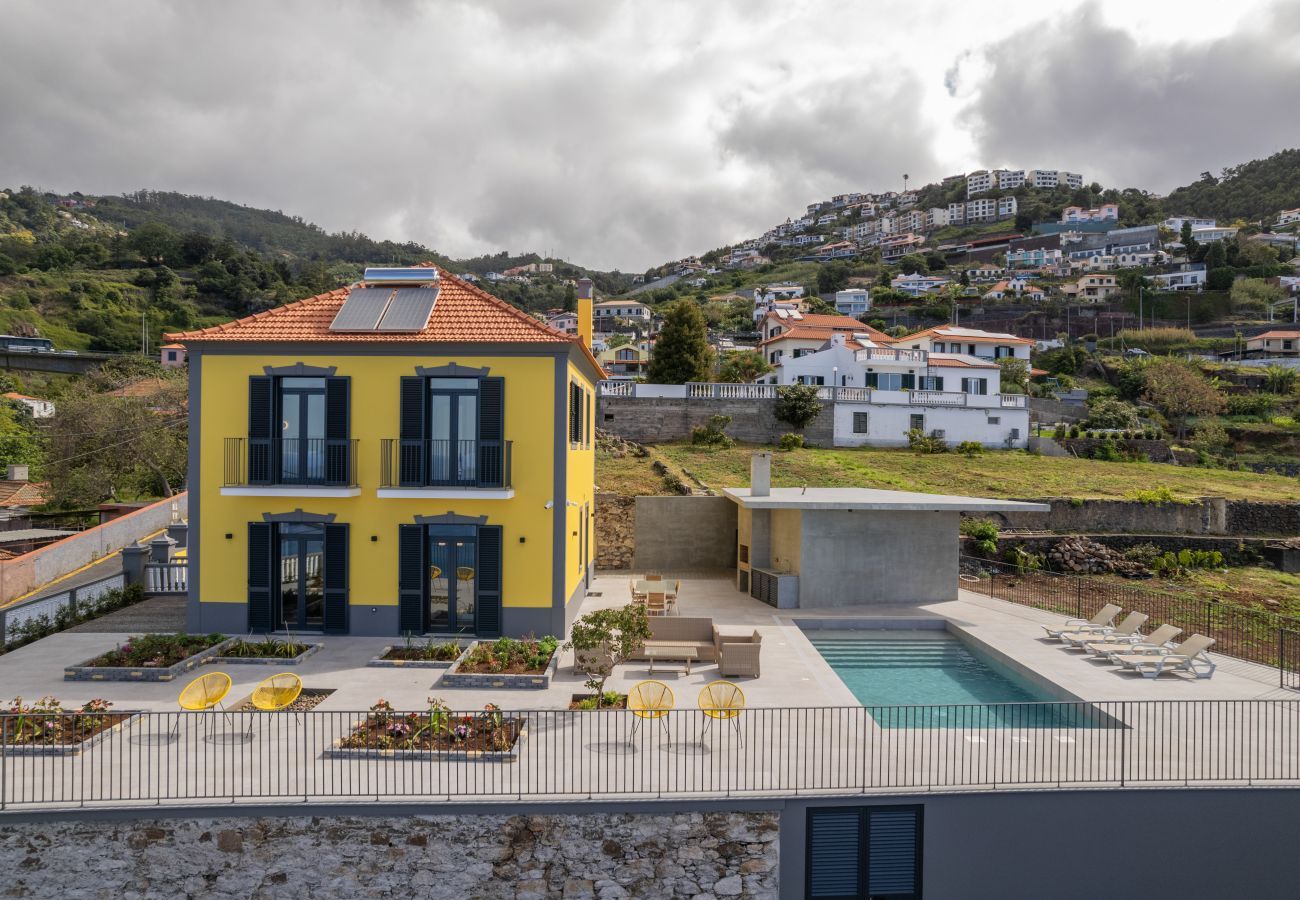 House in Funchal - FLH Papaya Villa with Sea View