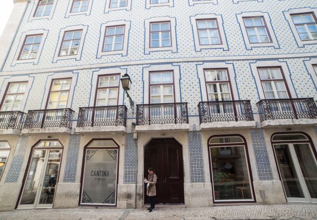 Apartment in Lisbon - FLH Bacalhoeiros Balcony Flat Apartment in Lisbon - FLH Bacalhoeiros Balcony Flat