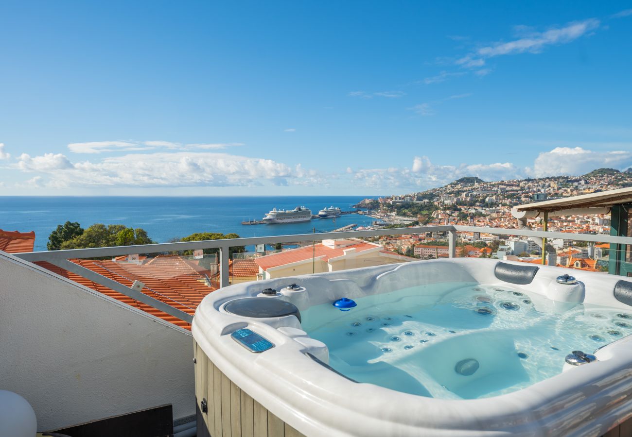 House in Funchal - FLH Funchal Sissi Lanço with View