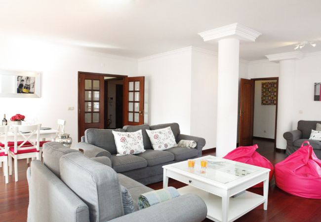 Apartment in Cascais - FLH Cascais Gorgeous & Spacious Apartment