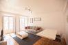 Apartment in Lisboa - FLH São Bento Sunny Flat with Terrace